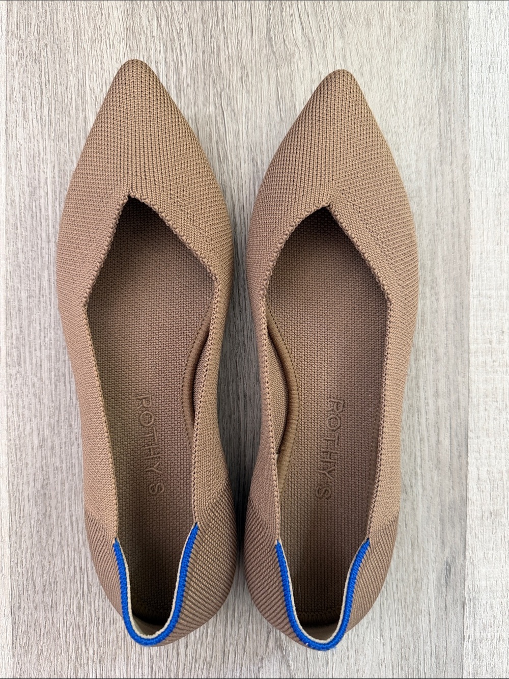Rothy's Tan Pointed Knit Flats with Blue Trim